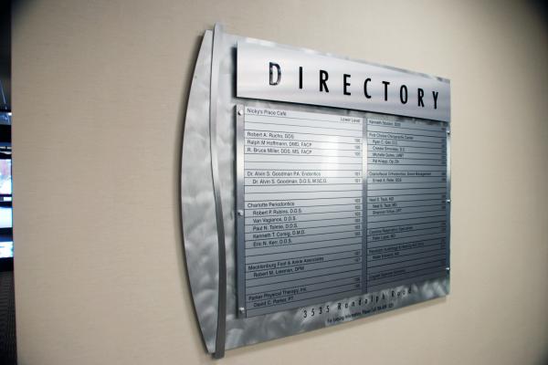Modular, changeable wayfinding sign, directional sign, flexibility, highly customizable.
